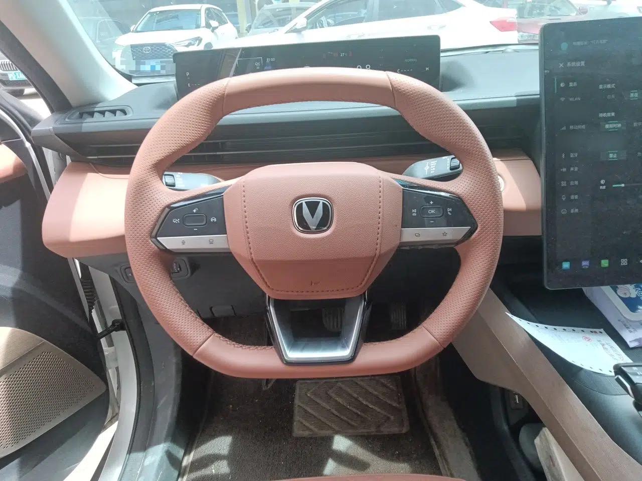 CHANGAN Eado 2025 Blue Whale 1.5T 500Bar Flagship Model — миниатюра 11