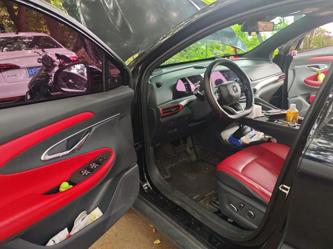 CHANGAN UNI-T 2020 1.5T Flagship Version — миниатюра 17
