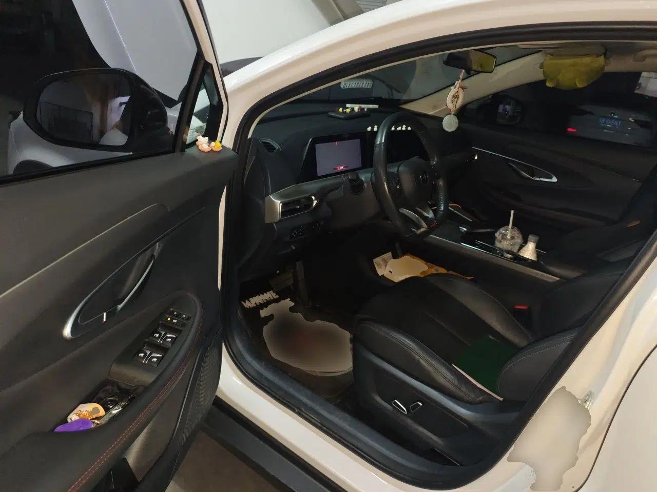 CHANGAN UNI-T 2020 1.5T Prestige Version — миниатюра 17