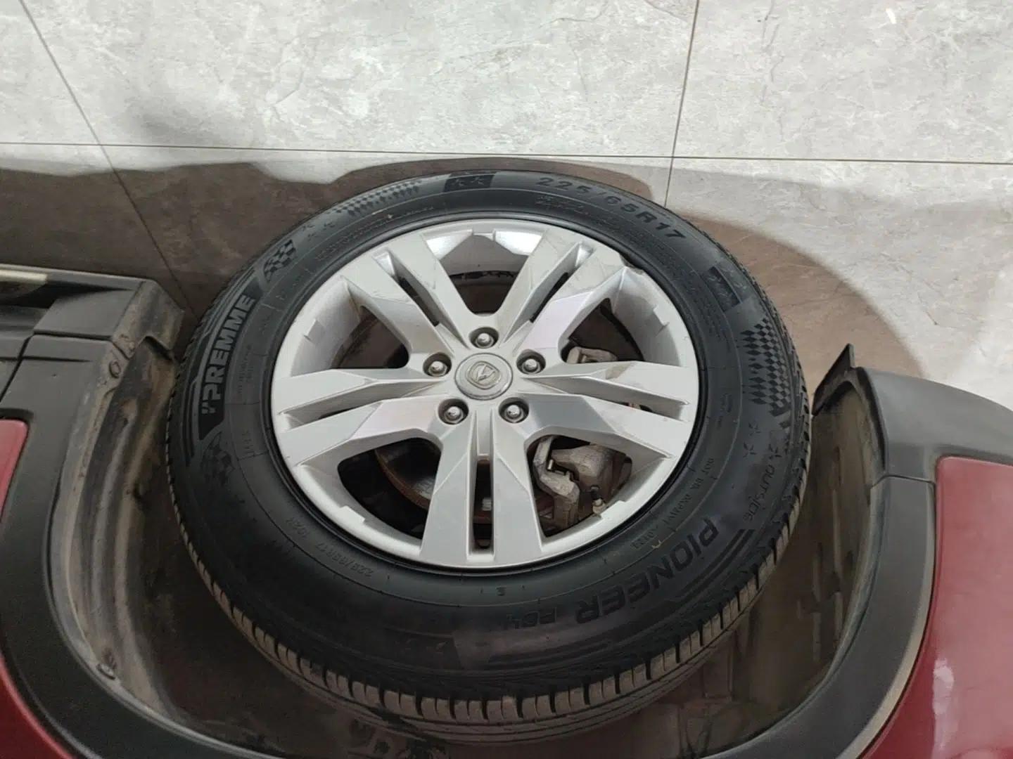 CHANGAN CS75 2014 1.8T Automatic Elite Model China IV Standard — миниатюра 8