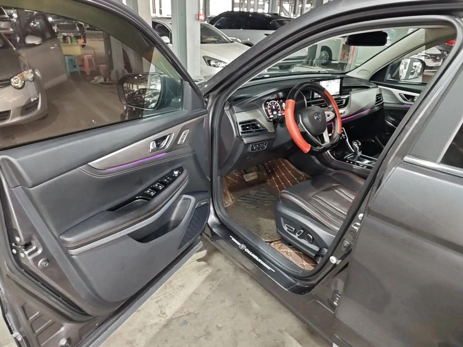 CHANGAN CS75 2018 280T Automatic Luxury Edition China V Standard — миниатюра 19