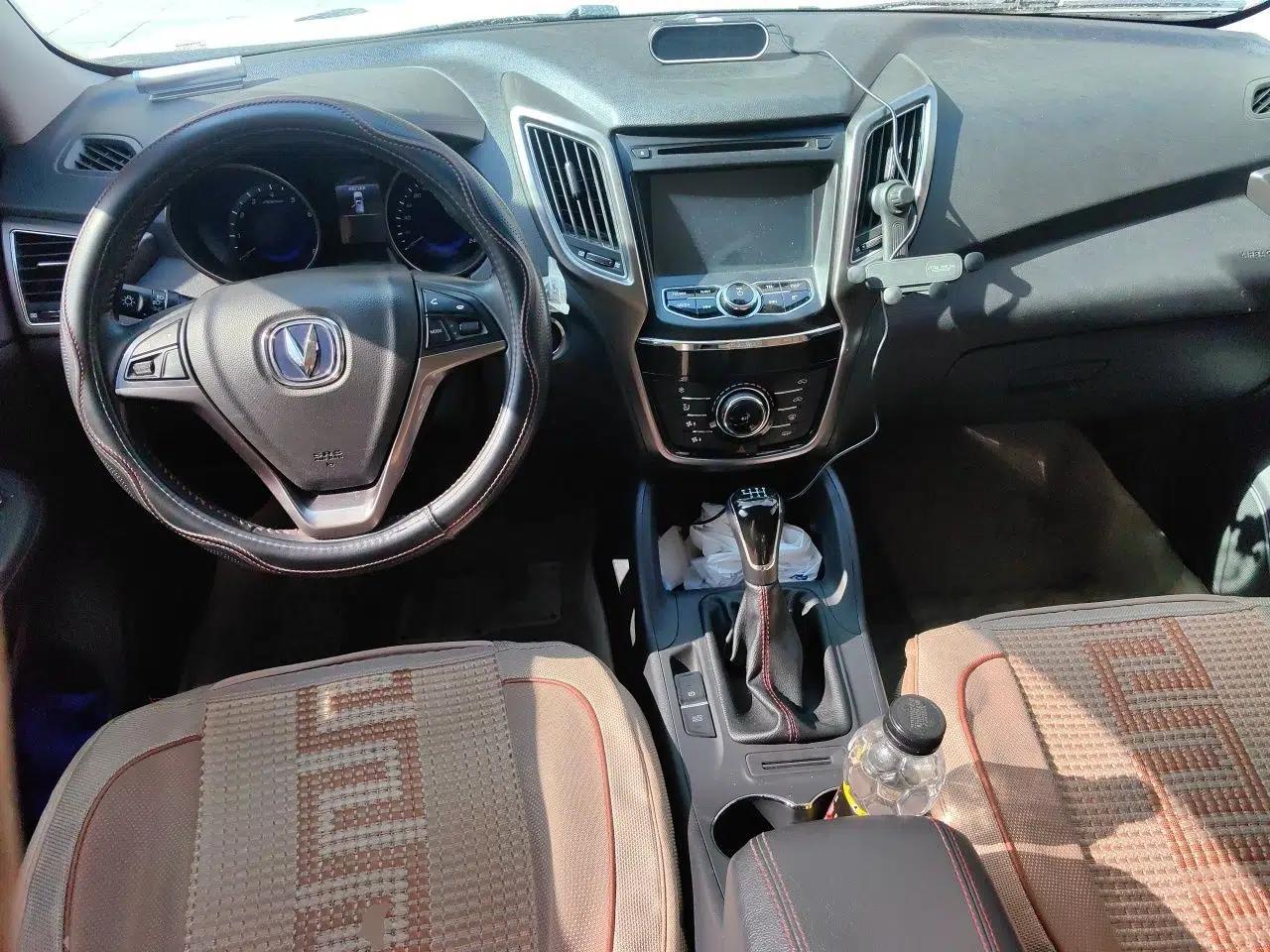 CHANGAN CS75 2016 2.0L Manual Luxury Version China V Standard — миниатюра 10