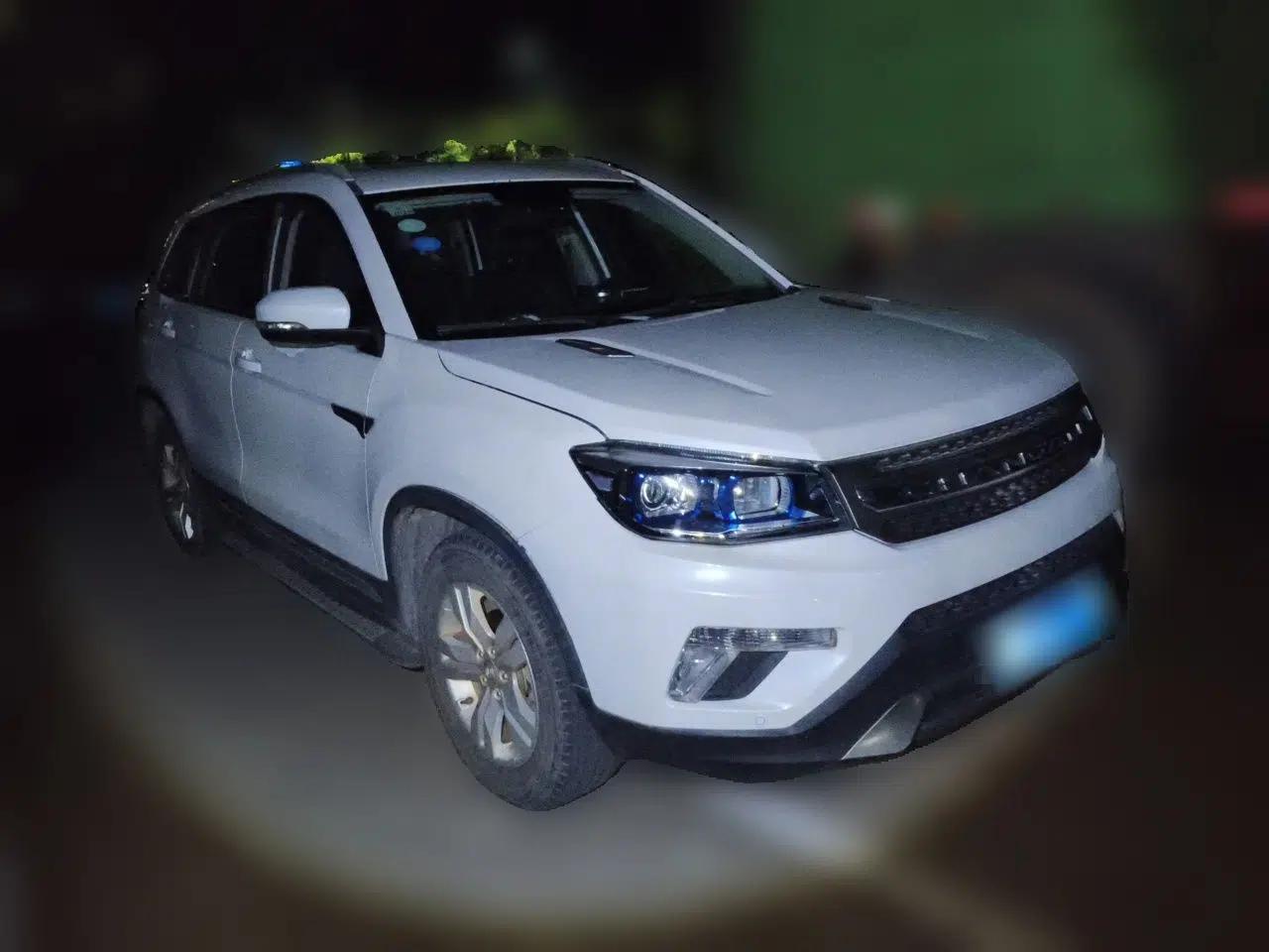 CHANGAN CS75 2016 2.0L Manual Luxury Version China V Standard — миниатюра 3