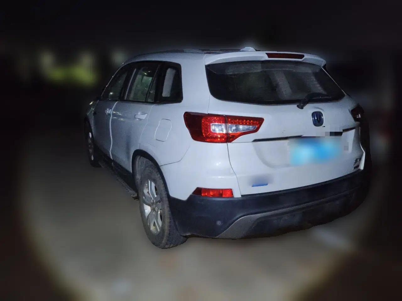 CHANGAN CS75 2016 2.0L Manual Luxury Version China V Standard — миниатюра 4