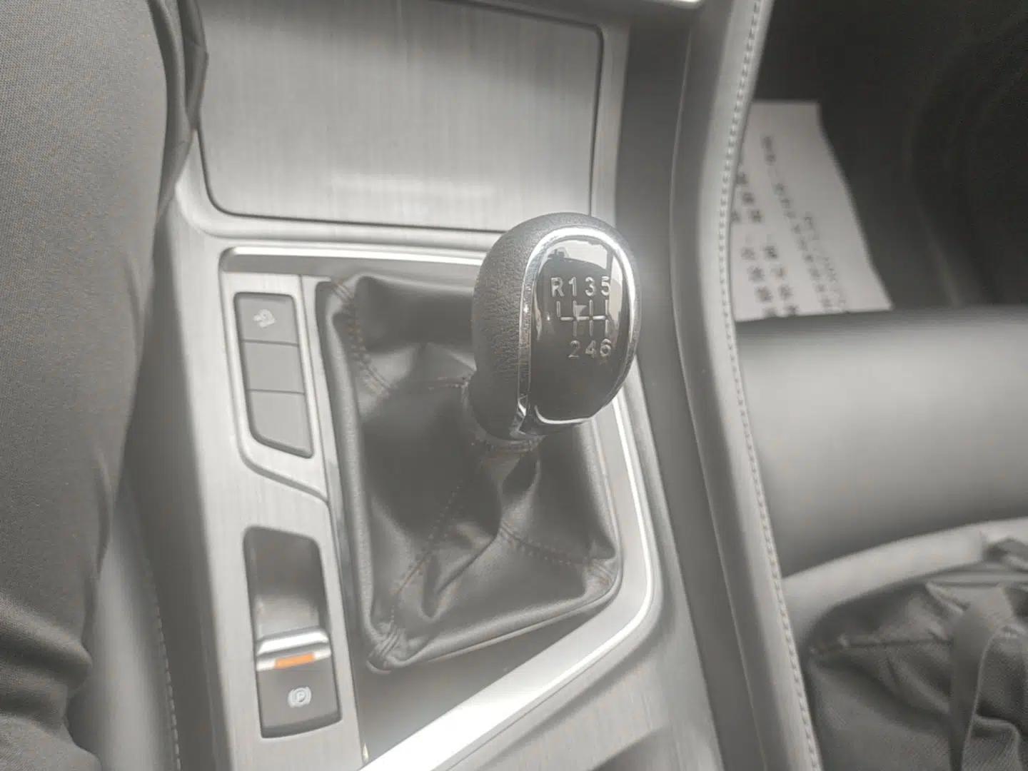 CHANGAN CS55PLUS 2020 1.5T Manual Colorful Model — миниатюра 17