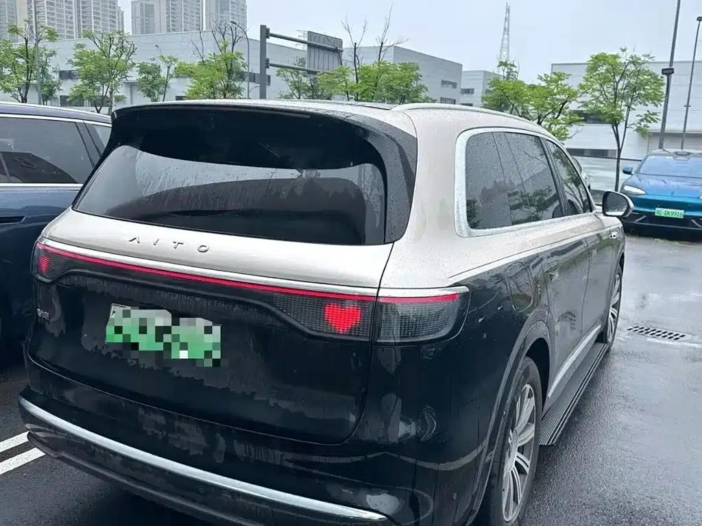 Wenjie M8 2025 Range Extended Max+ Version 53.4kWh 5-Seat Version (192-line LiDAR) — миниатюра 9