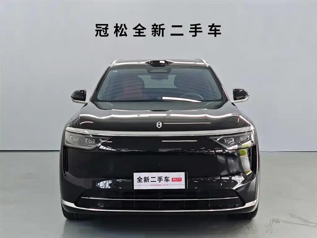 Wenjie M8 2025 Extended Range Max Edition (37kWh, 6-seater, 192-line LiDAR) — миниатюра 2