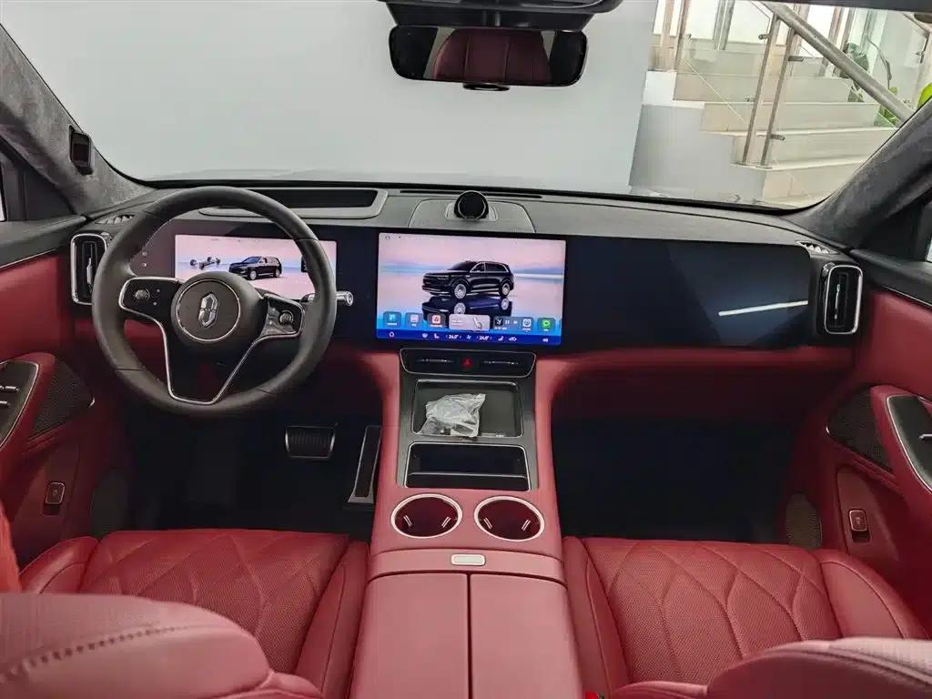 Wenjie M8 2025 Extended Range Max Edition (37kWh, 6-seater, 192-line LiDAR) — миниатюра 18