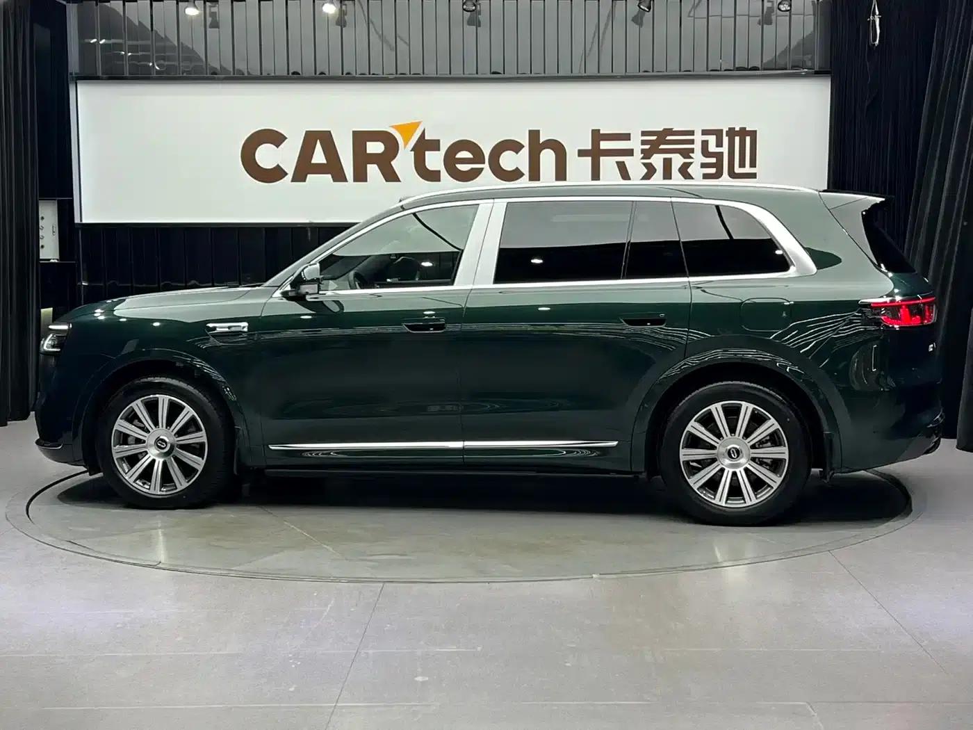 Wenjie M8 2025 Extended Range Max+ Version (53.4kWh, 6-seater, 192-line LiDAR) — миниатюра 4