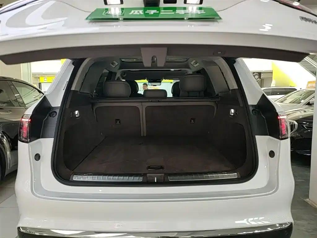 Wenjie M8 2025 Pure Electric Max+ 5-Seat Long Range Version (192-line LiDAR) — миниатюра 19