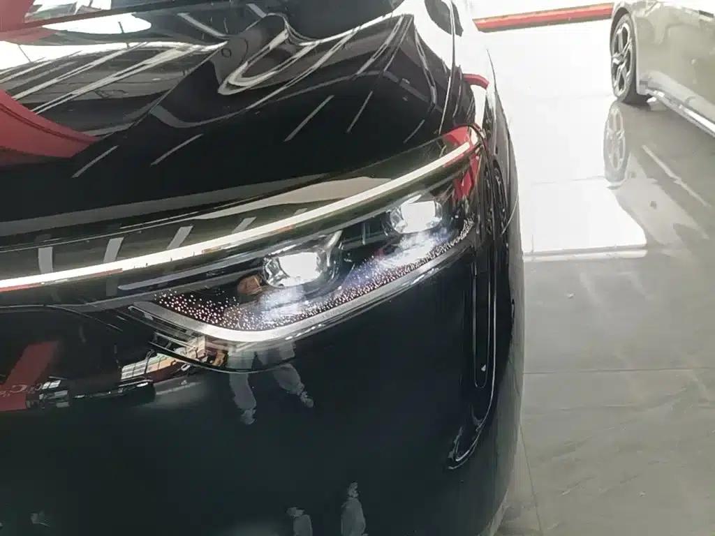 Wenjie M8 2025 Extended Range Max+ Version (53.4kWh, 6-seater, 192-line LiDAR) — миниатюра 24