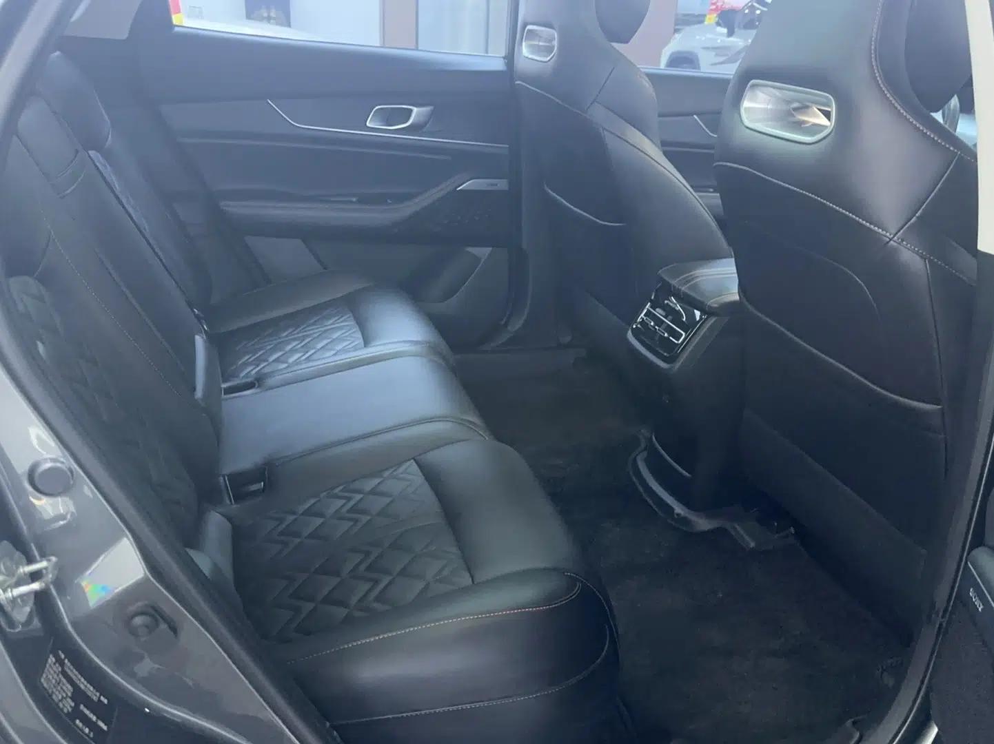 CHANGAN UNI-K 2021 2.0T Excellence Edition — миниатюра 10