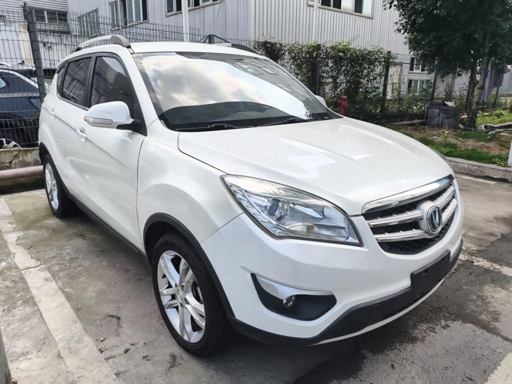 CHANGAN CS35 2015 1.6L Manual Luxury Model China IV Standard — миниатюра 3