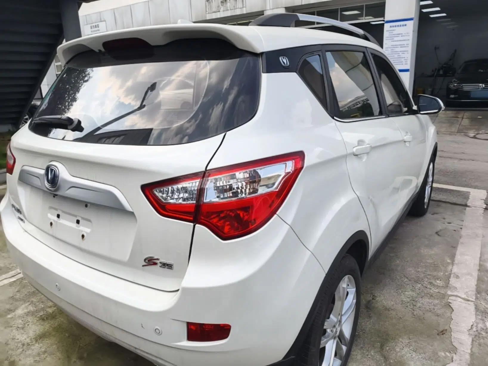 CHANGAN CS35 2015 1.6L Manual Luxury Model China IV Standard — миниатюра 5