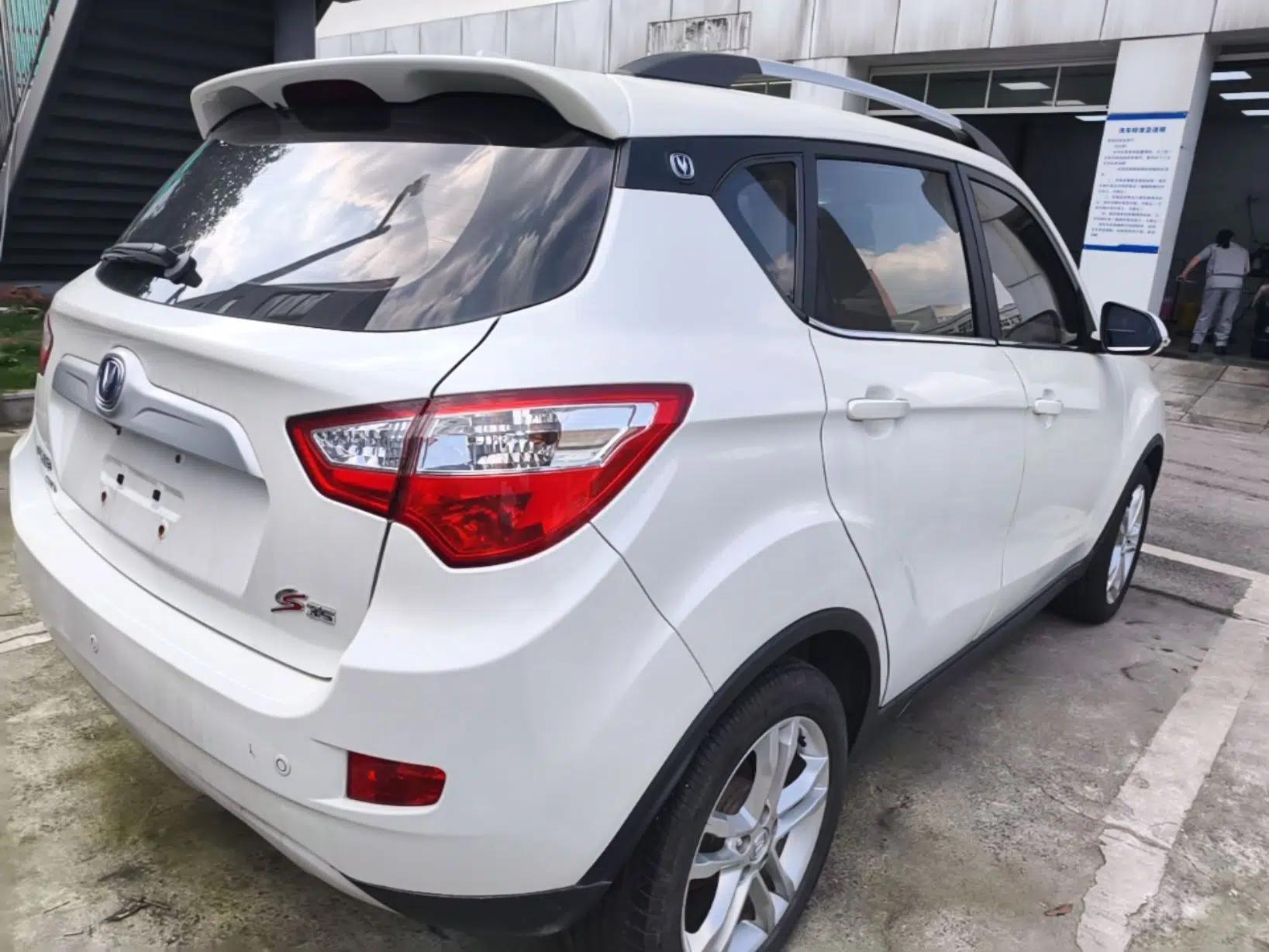 CHANGAN CS35 2015 1.6L Manual Luxury Model China IV Standard — миниатюра 6