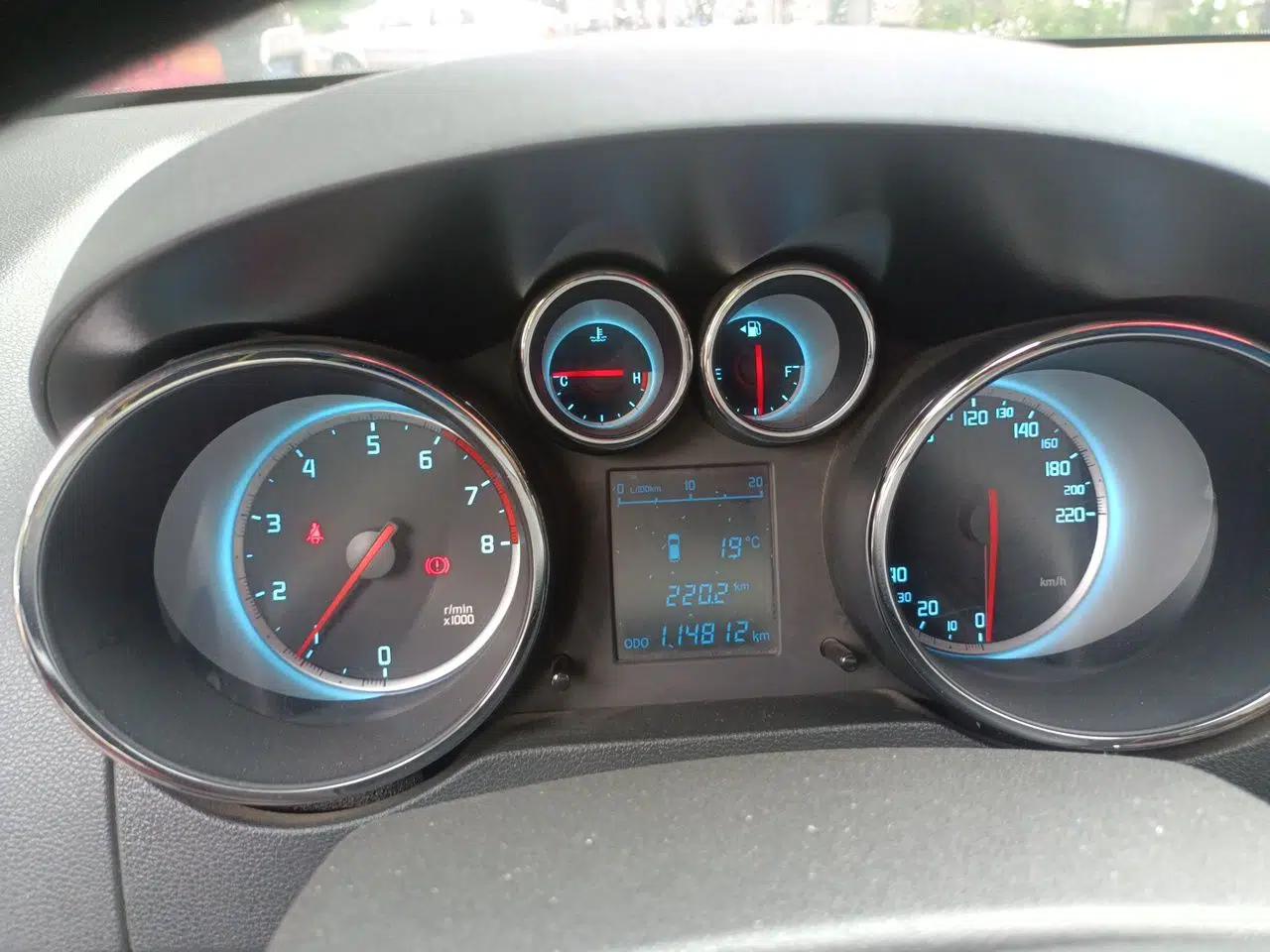 CHANGAN CS35 2014 1.6L Manual Luxury Model China IV Standard — миниатюра 12
