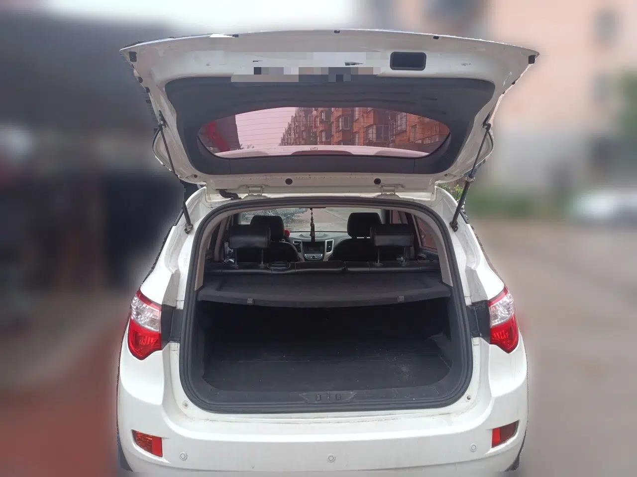 CHANGAN CS35 2014 1.6L Manual Luxury Model China IV Standard — миниатюра 20