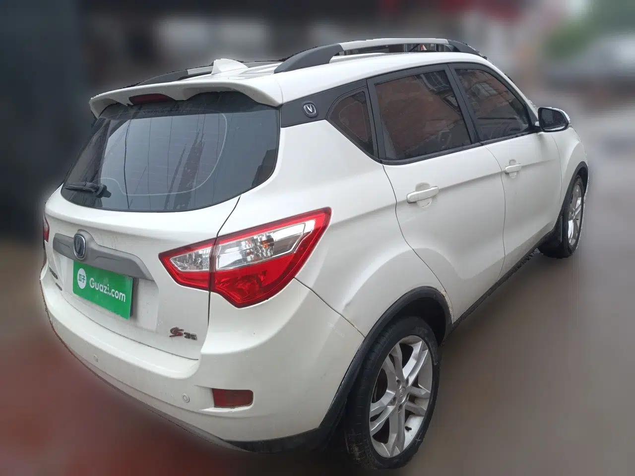CHANGAN CS35 2014 1.6L Manual Luxury Model China IV Standard — миниатюра 6