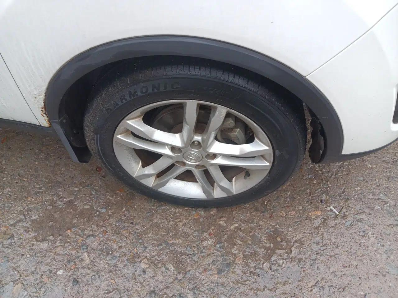 CHANGAN CS35 2014 1.6L Manual Luxury Model China IV Standard — миниатюра 8