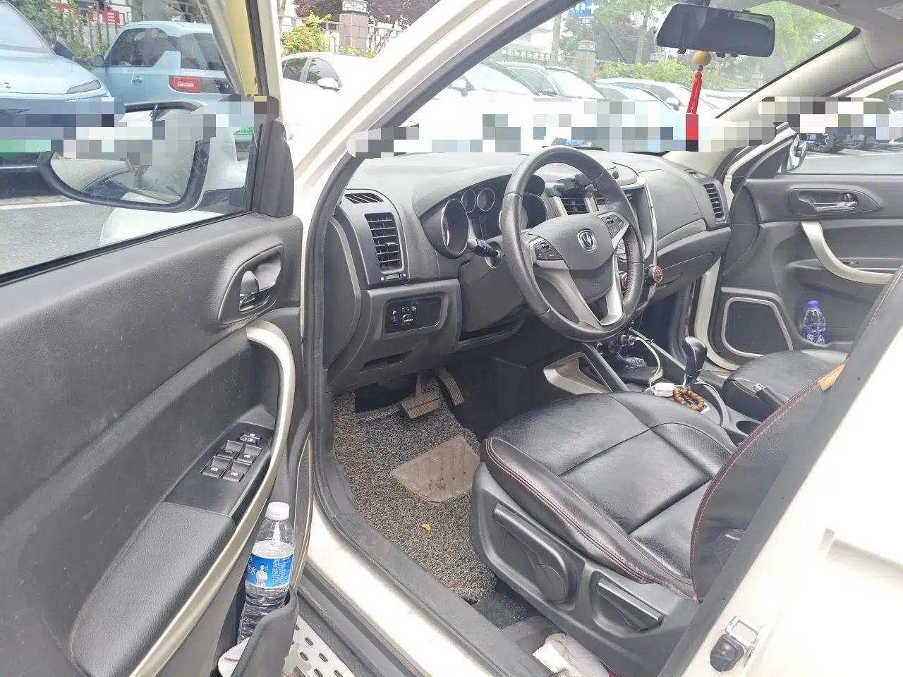 CHANGAN CS35 2012 1.6L Automatic Luxury Version China IV Standard — миниатюра 17