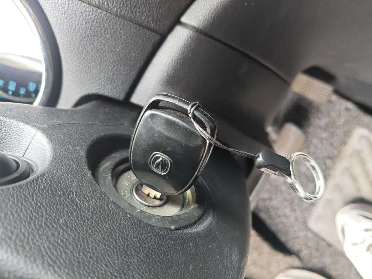CHANGAN CS35 2012 1.6L Automatic Luxury Version China IV Standard — миниатюра 9