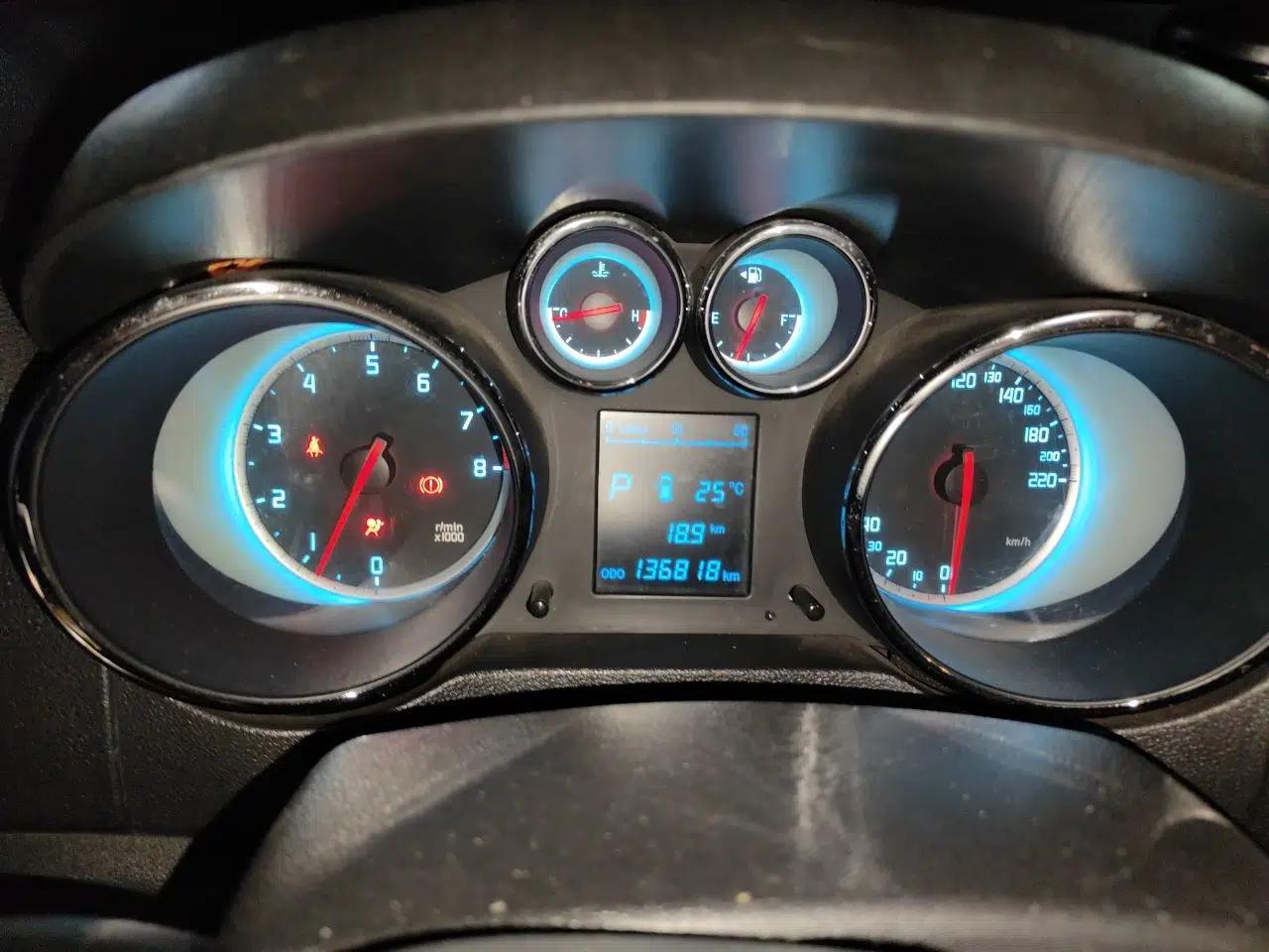 CHANGAN CS35 2015 1.6L Automatic Luxury Model China IV Standard — миниатюра 12