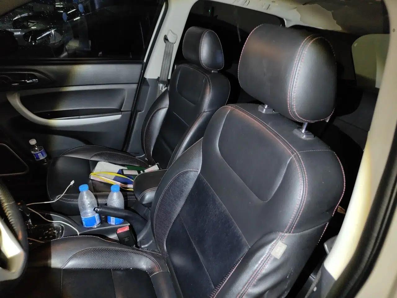 CHANGAN CS35 2015 1.6L Automatic Luxury Model China IV Standard — миниатюра 16