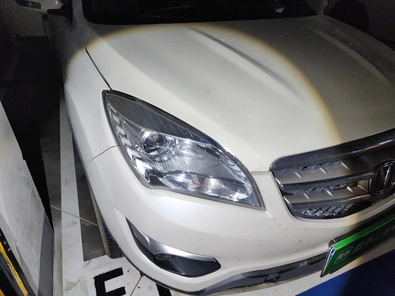 CHANGAN CS35 2015 1.6L Automatic Luxury Model China IV Standard — миниатюра 7