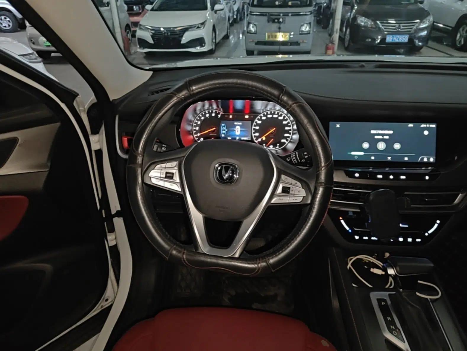 CHANGAN CS35PLUS 2019 1.4T DCT Chuanlian Blue Whale Edition — миниатюра 14
