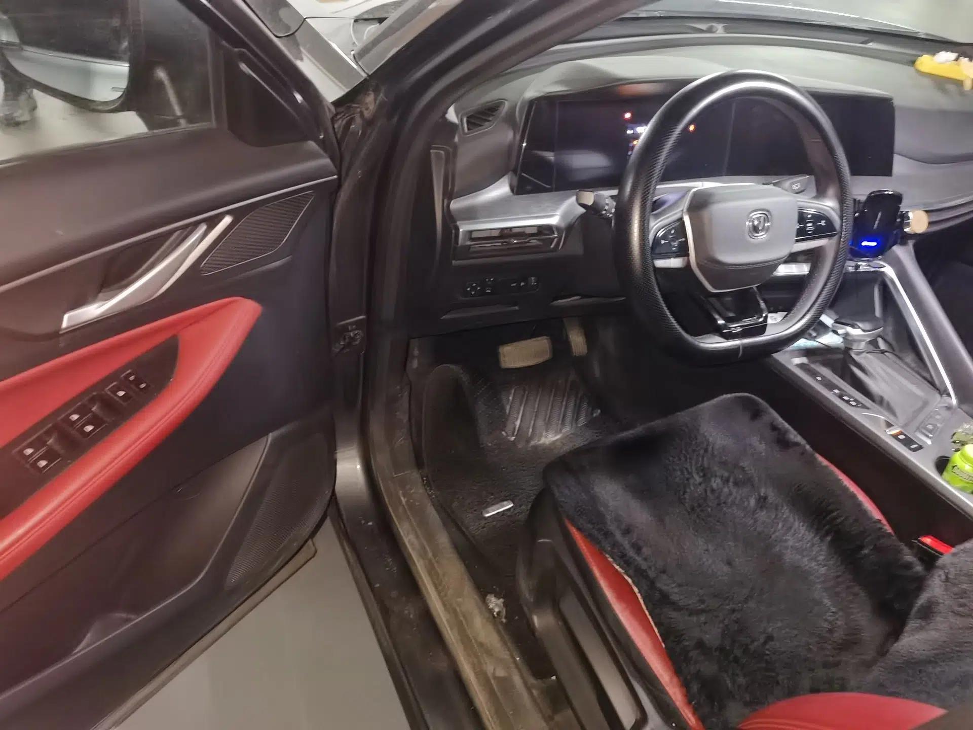 CHANGAN CS35PLUS 2023 Enjoy Edition 1.4T DCT Prestige Model — миниатюра 17