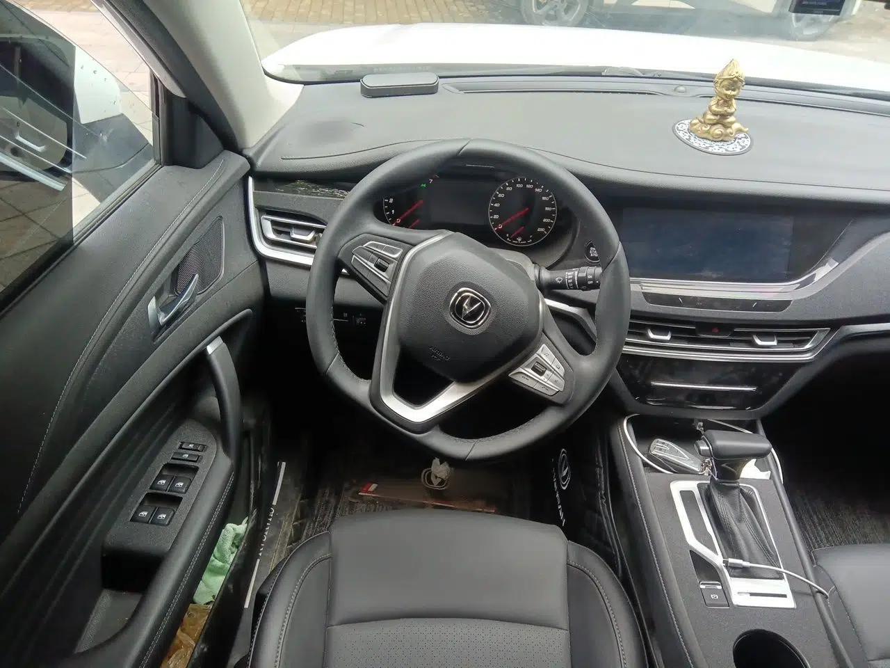 CHANGAN CS35PLUS 2019 1.4T DCT New Sharp Blue Whale Edition — миниатюра 11