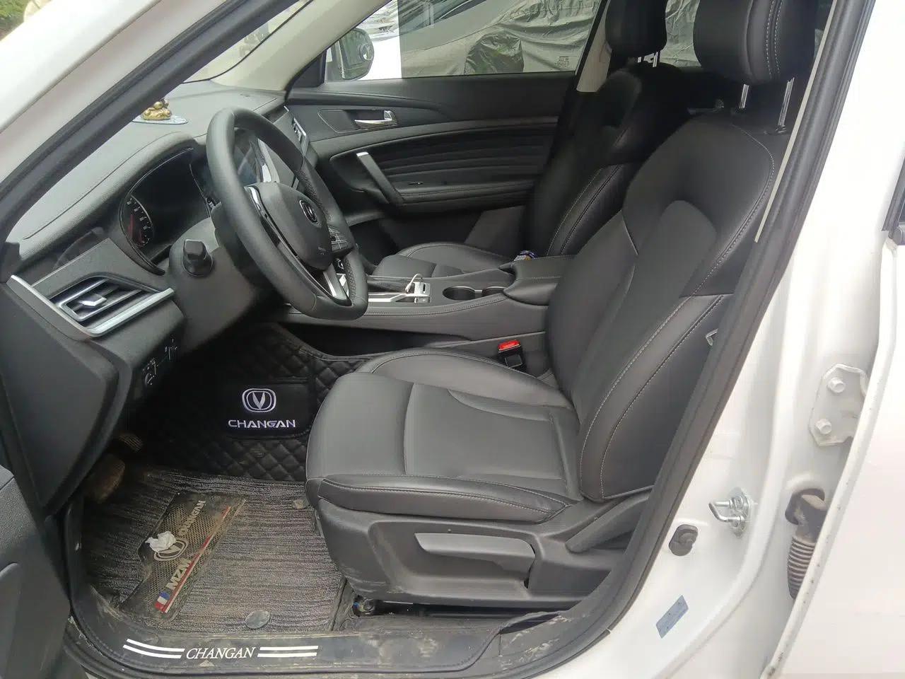 CHANGAN CS35PLUS 2019 1.4T DCT New Sharp Blue Whale Edition — миниатюра 16