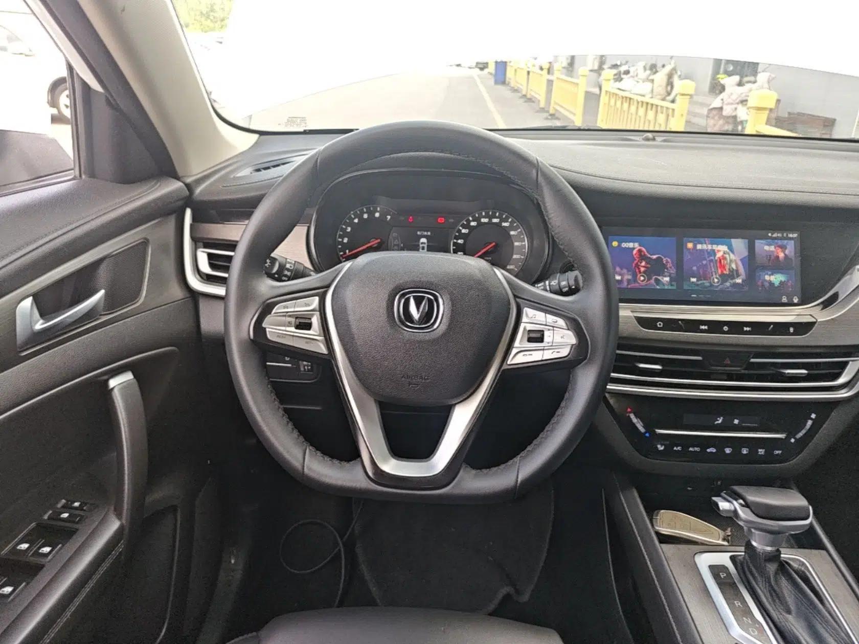 CHANGAN CS35PLUS 2019 1.4T DCT Chuanlian Blue Whale Edition — миниатюра 14