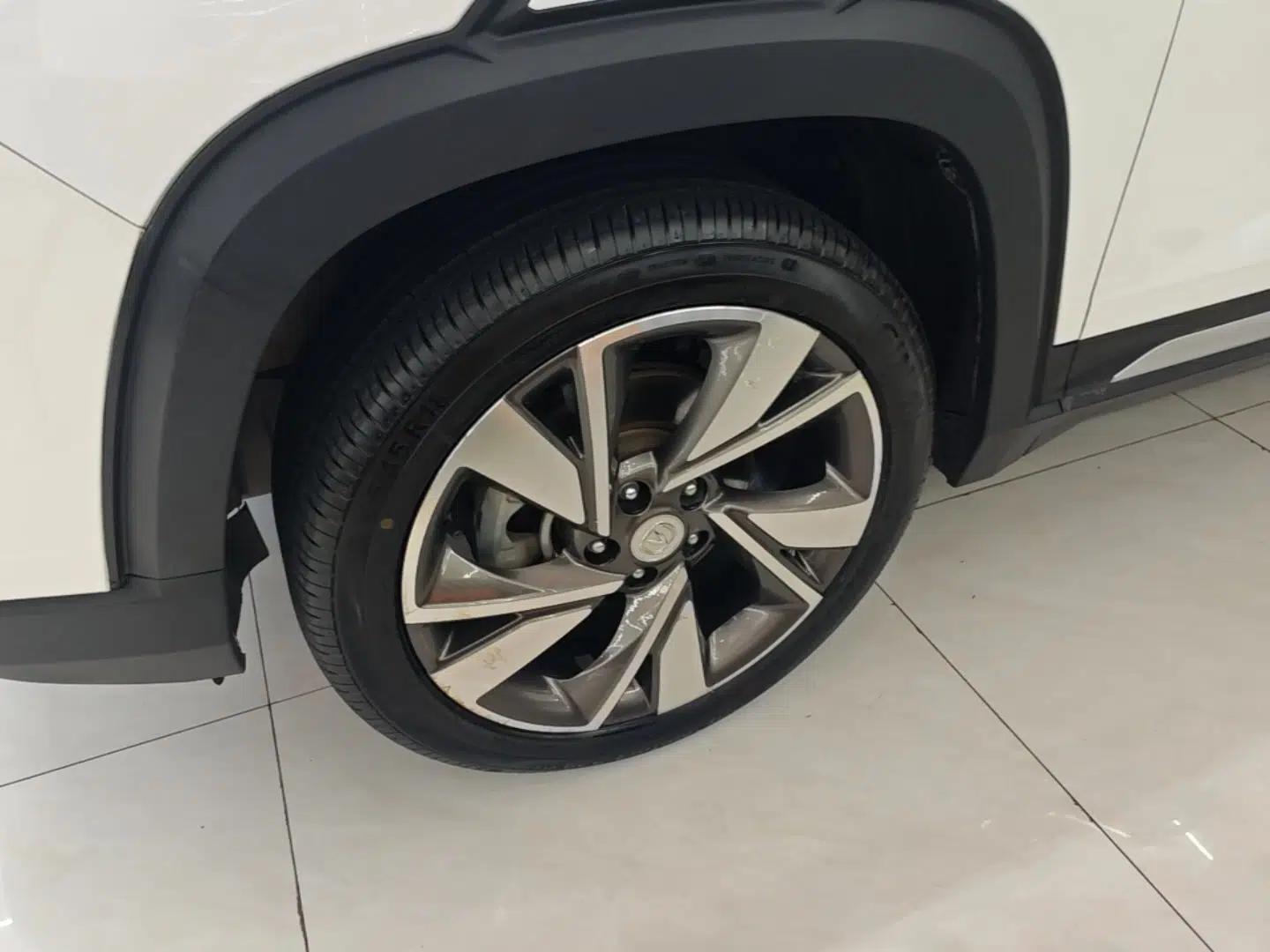 CHANGAN CS35PLUS 2019 1.4T DCT CoolLink Blue Whale Edition — миниатюра 8