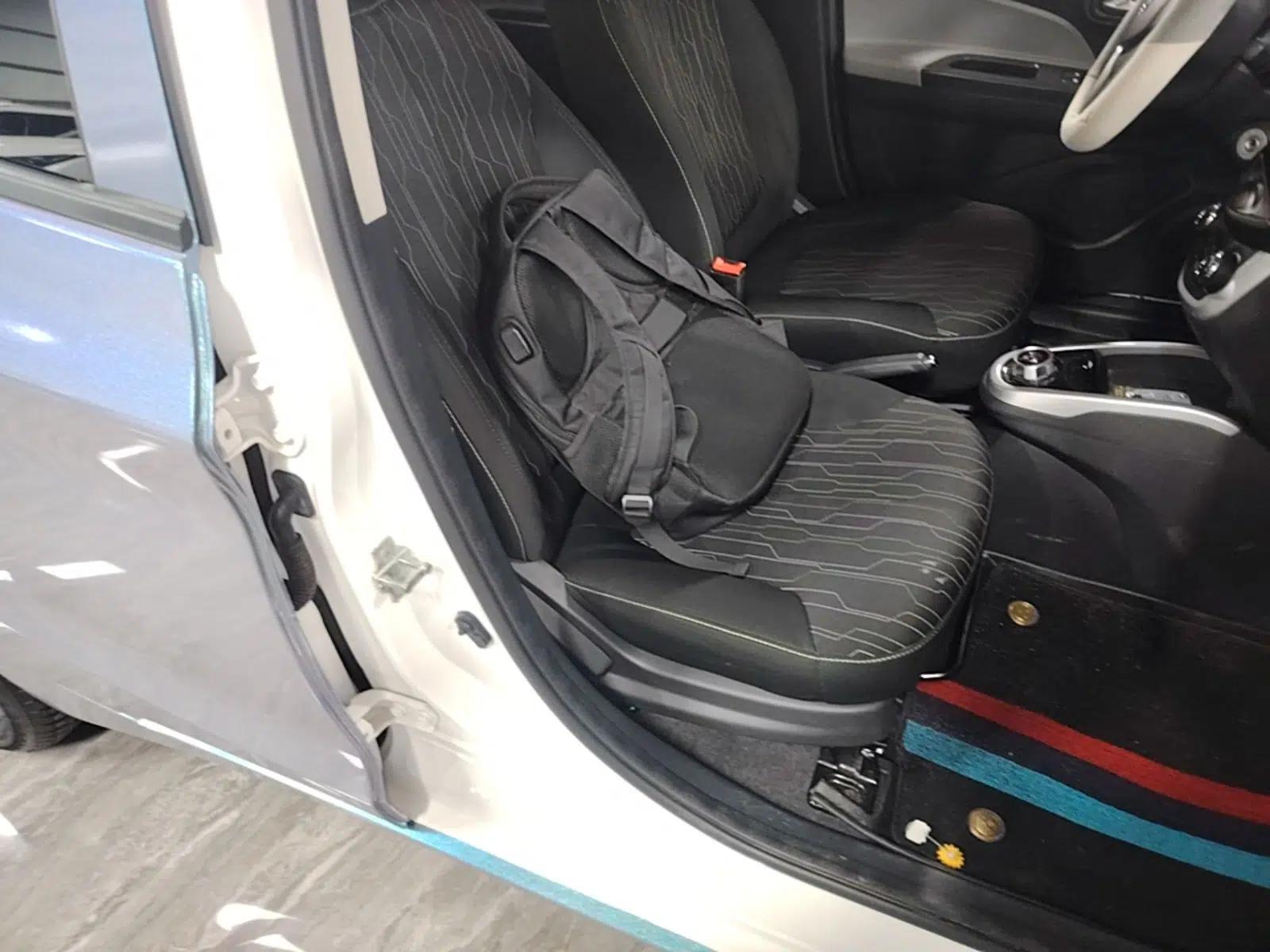 CHANGAN Benni E-Star 2021 National Edition Xin Yue Version (Fast-Charging Edition) Lithium Iron Phosphate (31.18 kWh) — миниатюра 23
