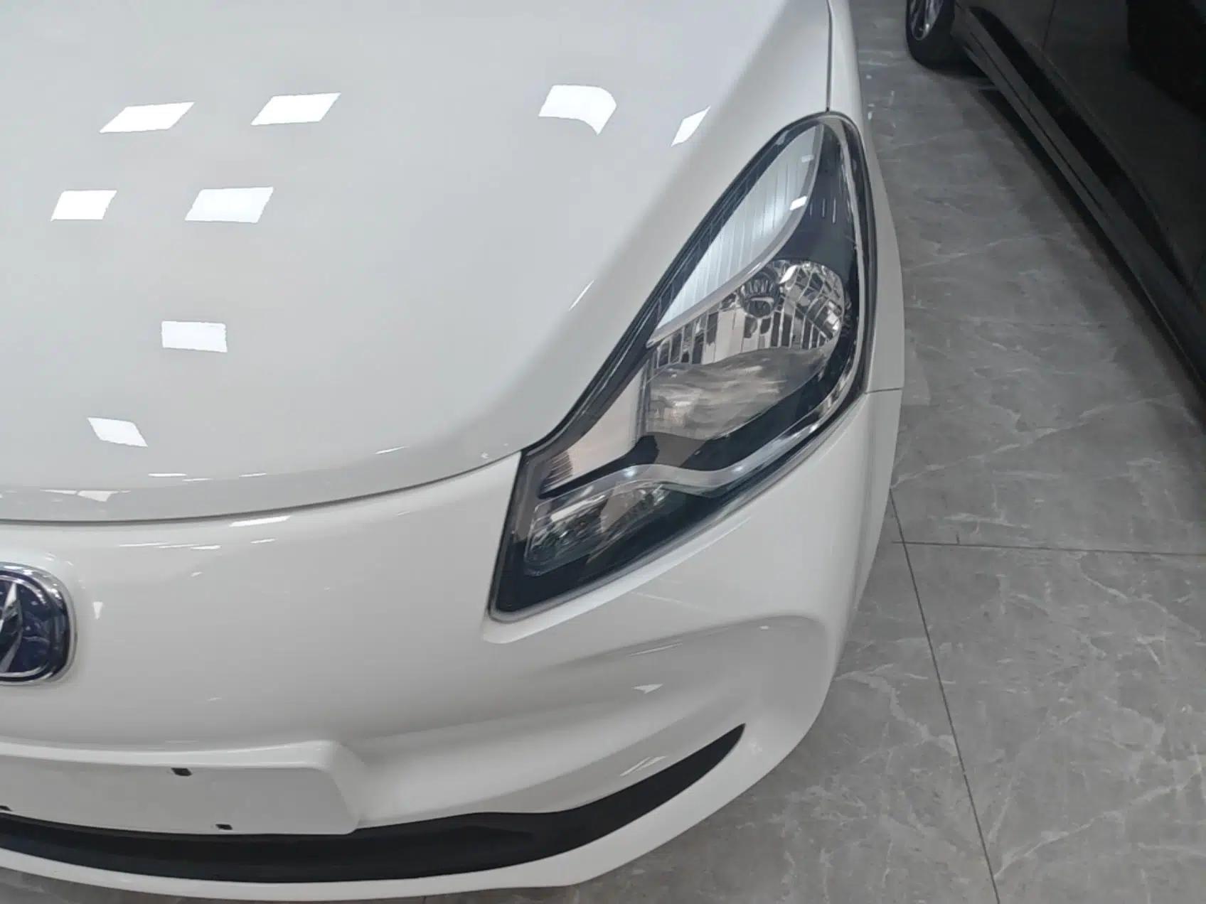 CHANGAN Benni E-Star 2021 National Edition Colorful Version Lithium Iron Phosphate (31.86 kWh) — миниатюра 9