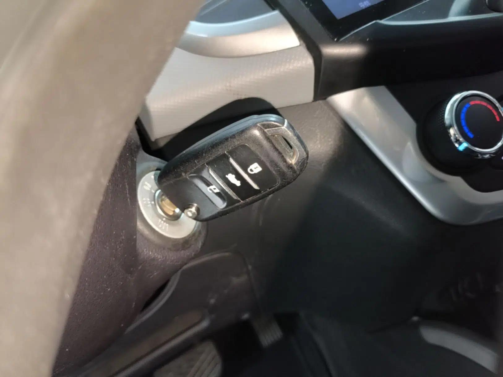 CHANGAN Benni E-Star 2021 National Edition Xin Yue Version (Fast-Charging Edition) Lithium Iron Phosphate (31.95 kWh) — миниатюра 23