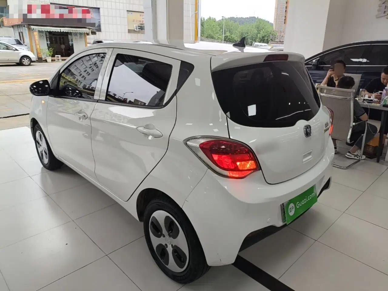 CHANGAN Benni E-Star 2021 National Edition Xin Yue Version (Fast-Charging Edition) Lithium Iron Phosphate (31.95 kWh) — миниатюра 7
