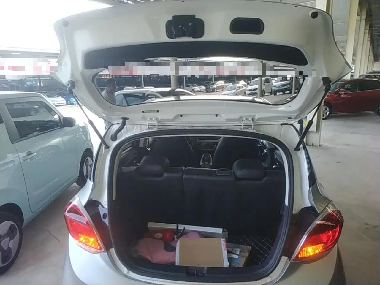 CHANGAN Benni E-Star 2020 Heart Edition Lithium Iron Phosphate (31.18 kWh) — миниатюра 22