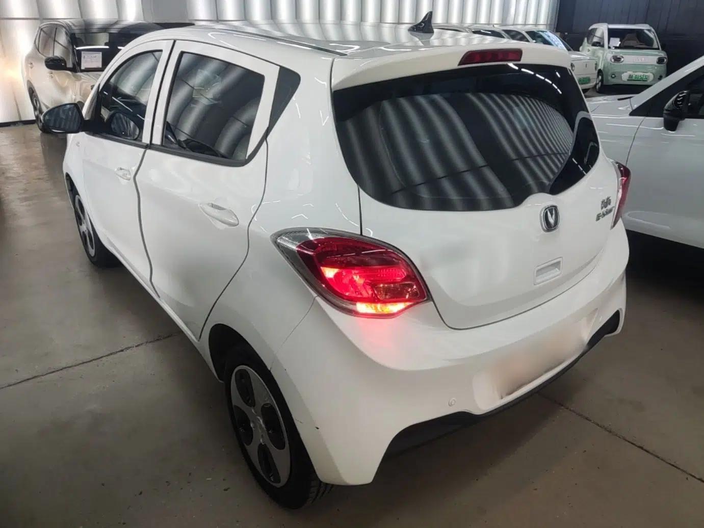 CHANGAN Benni E-Star 2021 National Edition Xin Yue Version (Fast-Charging Edition) Lithium Iron Phosphate (31.95 kWh) — миниатюра 4