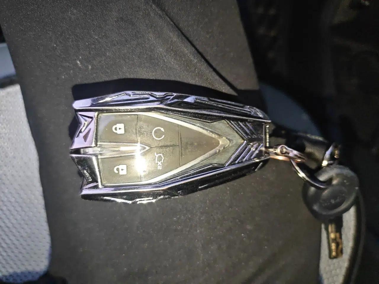 CHANGAN Eado DD 2023 Blue Whale NE 1.5T GDI DCT Navigation Model — миниатюра 9