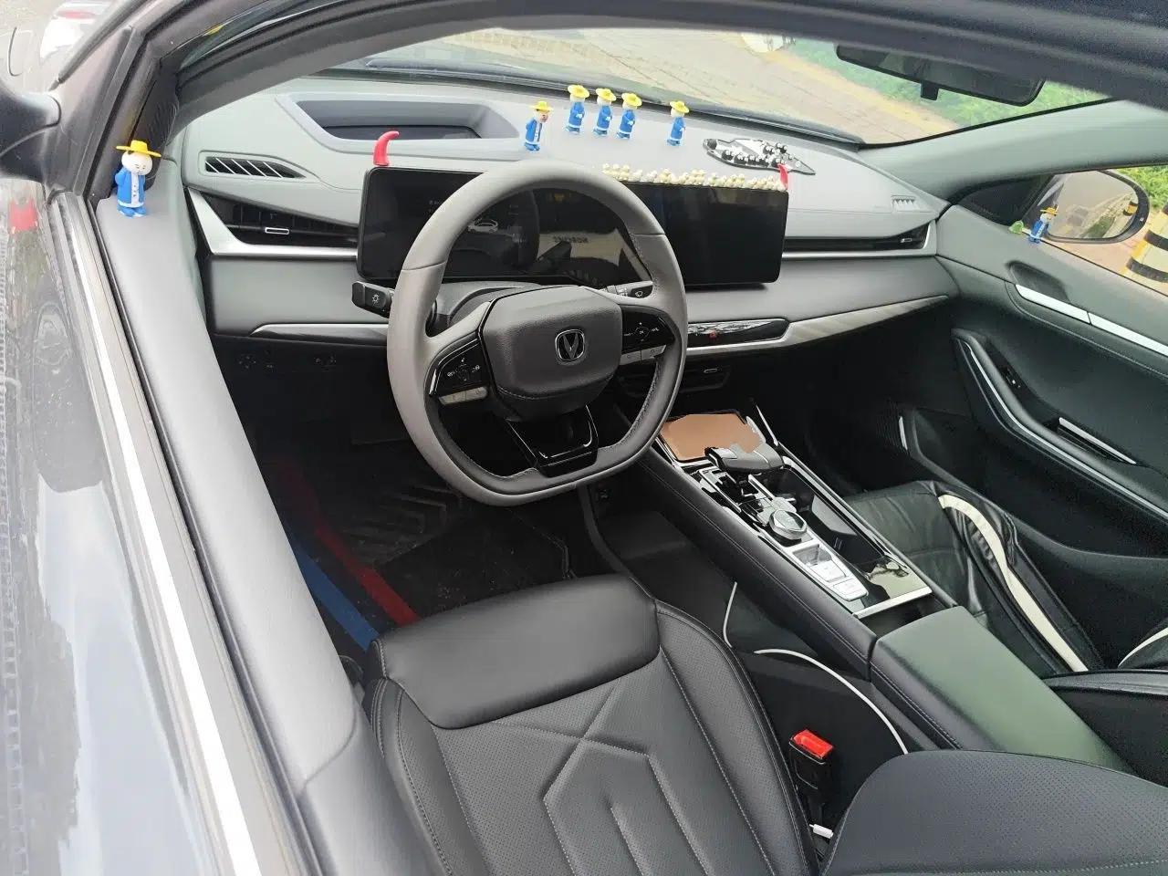 CHANGAN Ruicheng PLUS 2023 1.5T DCT Navigation Edition — миниатюра 10