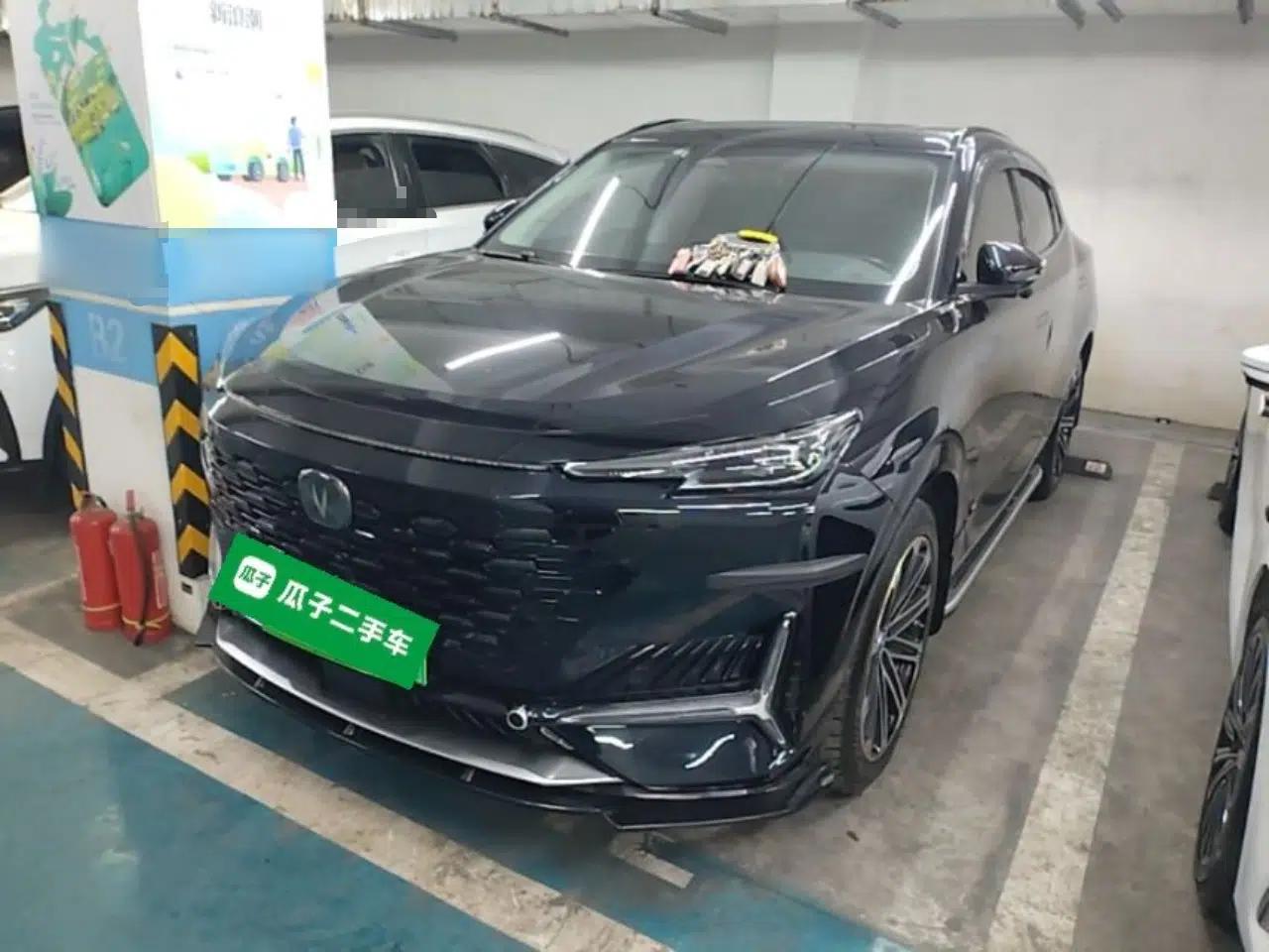 CHANGAN UNI-K iDD 2022 Blue Whale iDD 130km 1.5T Prestige Model — миниатюра 1