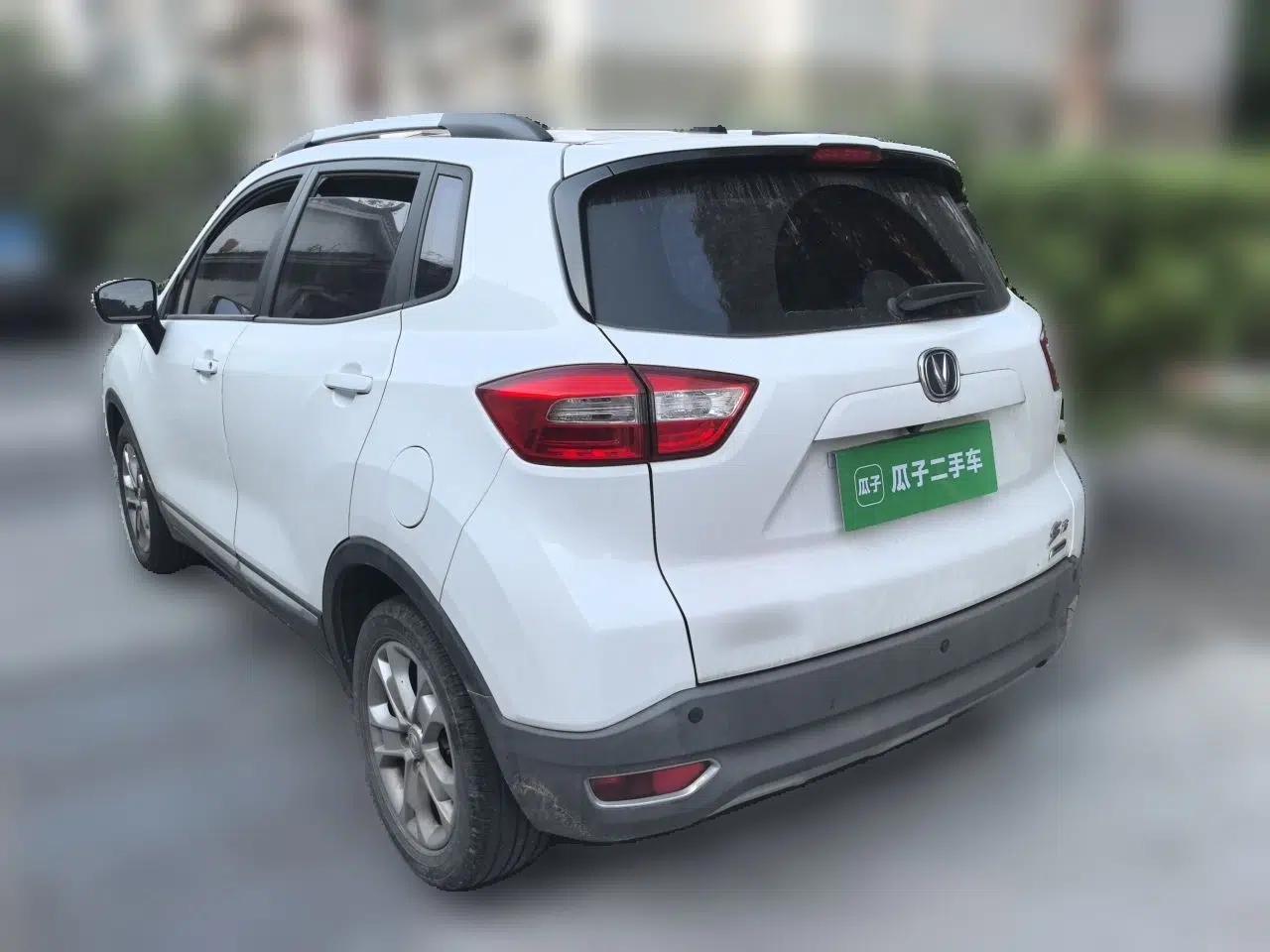 CHANGAN CS15 2016 1.5L Manual Luxury Edition — миниатюра 4