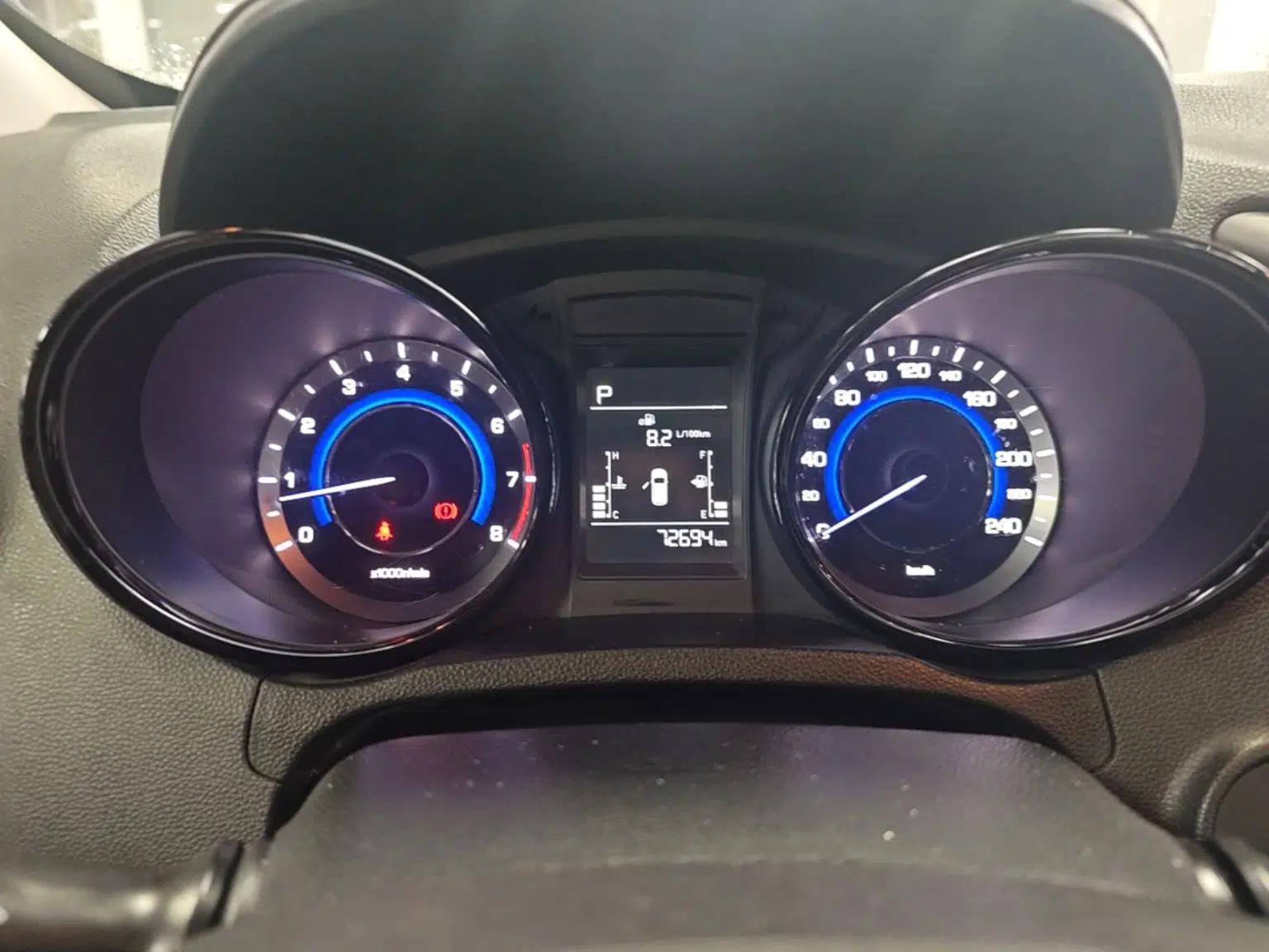 CHANGAN CS15 2016 1.5L Automatic Fashion Edition — миниатюра 15