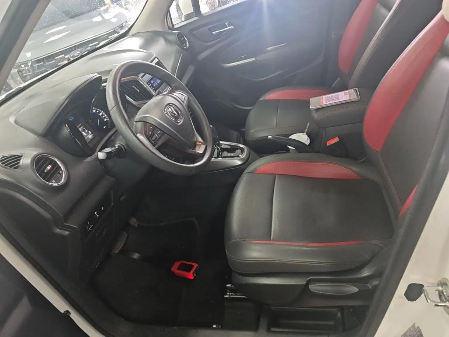CHANGAN CS15 2016 1.5L Automatic Fashion Edition — миниатюра 18