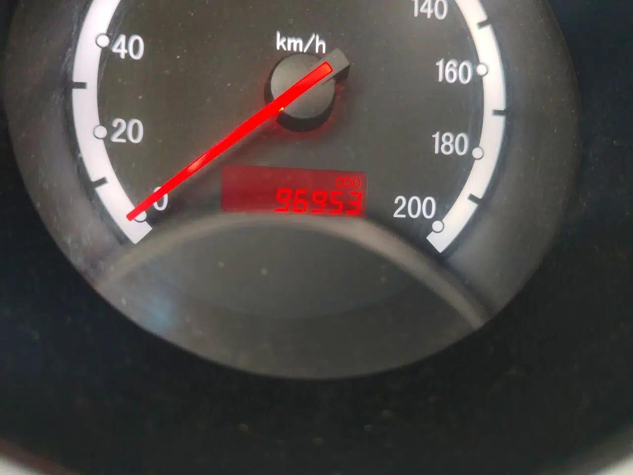 CHANGAN CX20 2011 1.3L Manual Sport Edition — миниатюра 13