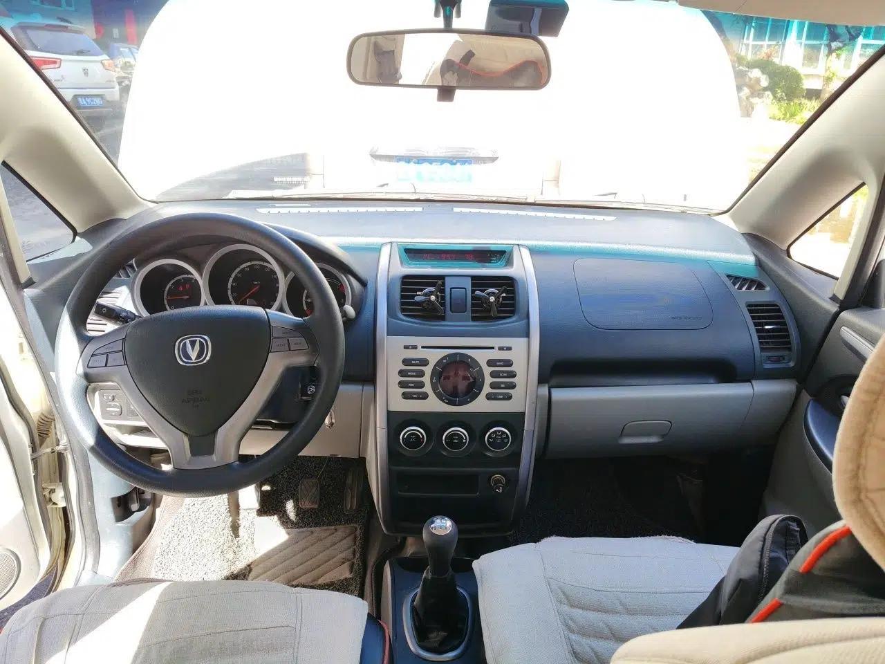 CHANGAN CX20 2011 1.3L Manual Sport Edition — миниатюра 10