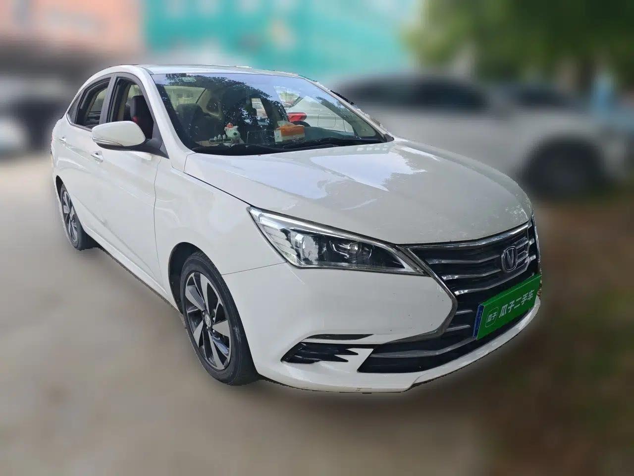 CHANGAN Eado DT 2018 1.6L Automatic Luxury Model — миниатюра 3