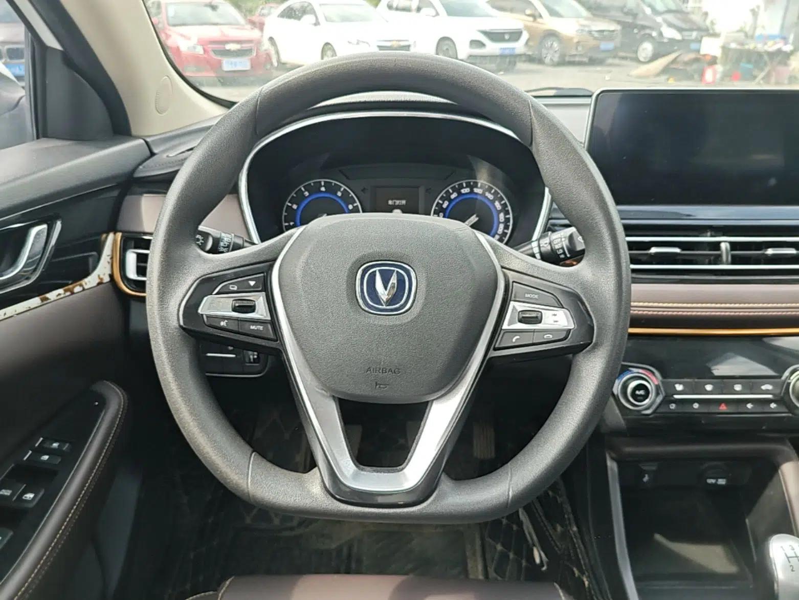 CHANGAN Eado DT 2018 1.6L Manual Smart Enjoyment Model — миниатюра 14